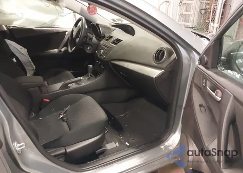 2012 Mazda Mazda3 I Touring из США, поврежденный, VIN JM1BL1V78C1678649